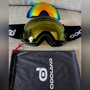 NWOB ODOLAND Ski Goggles with 2 Detachable Lens;  Mirror Revo&Clear Yellow Lens